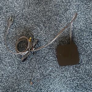 Apple TV cords shown 3rd Generation A1469 32GB Media Streamer - Fully Functional